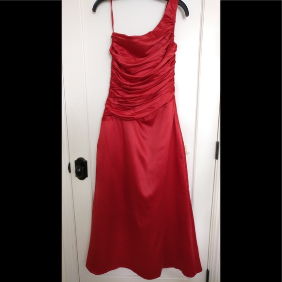 Red satin one shoulder strap elegant prom dress - Picture 1 of 4